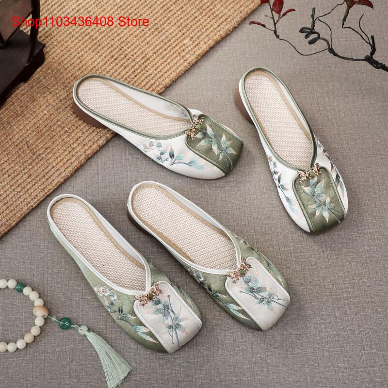 New Embroidered Slippers for H - The Ethnic Fashion ulasan dan harga