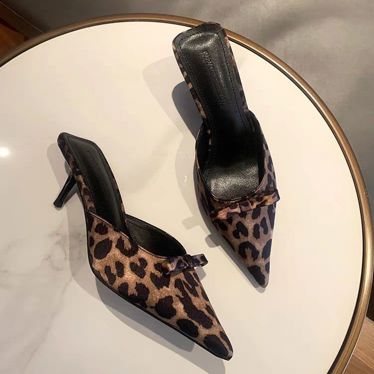women's leopard-print pointed  - The Ethnic Fashion ulasan dan harga